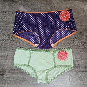 NWT 2 Pairs Splendies Panties Medium